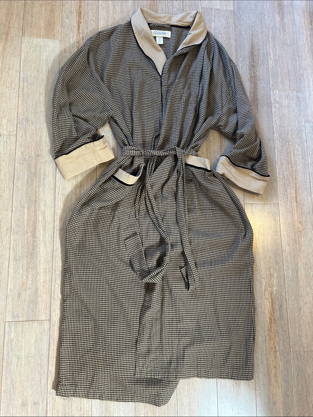 VTG Victoria's Secret Country Authentic Brown Houndstooth Trench Robe Cream Trim